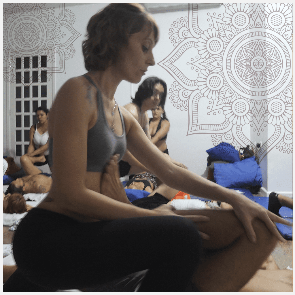 ananda-massagem-tantrica-alunos